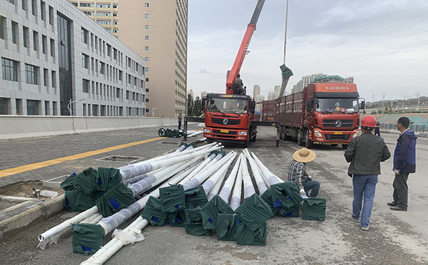 南口街道太阳能路灯灯杆垂直度矫正方法与维护