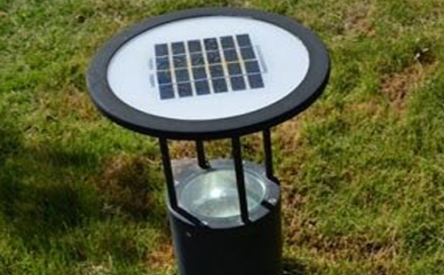 别墅庭院氛围营造：南口街道草坪灯选型与布光技巧