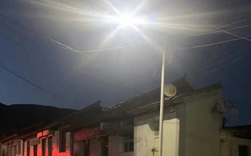 农村院子里最适合的南口街道太阳能路灯亮度与安装要点